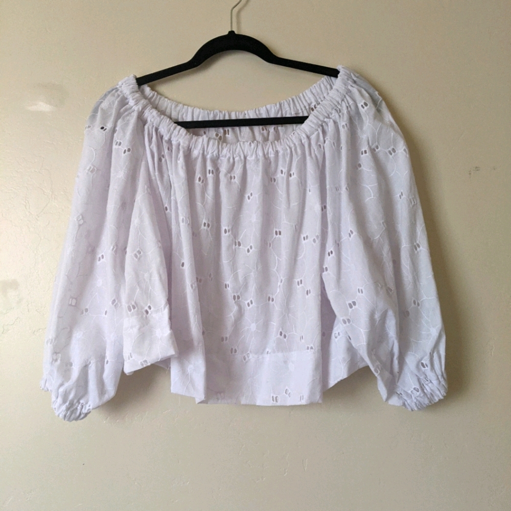 House of Aama off the shoulder top